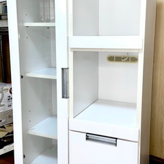 【宮古島市】食器棚　コンセント付きの画像