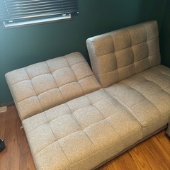 ソファーベッドの画像