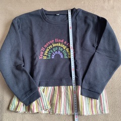 女の子　トレーナー　130の画像