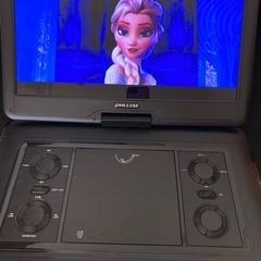 SELLING  ポータブルDVDプレーヤー　15.6インチの画像