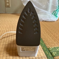 スチームアイロン JSTN-S1002-WHの画像