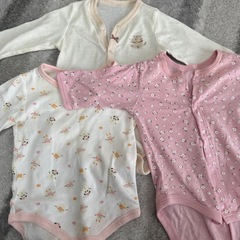 冬物ロンパース　70の画像