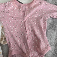 冬物ロンパース　70の画像