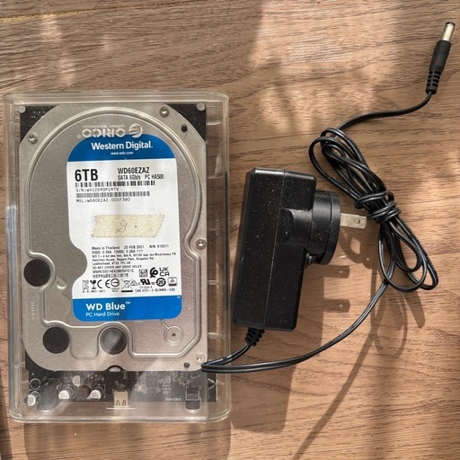 ハードディスク　6TB
