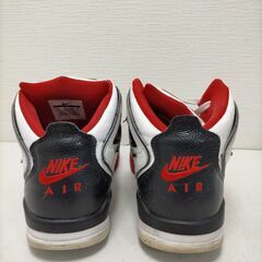 ナイキ　 NIKE AIR FLIGHT FALCON　エアフライトファルコン　スニーカー　白　黒　赤　NIKE AIR FLIGHT  397204-126 ハイカット 白黒赤 レトロ バッシュ スニーカー ナイキ バスケ 27cm　 ヴィンテージ系　　251117-2Yの画像