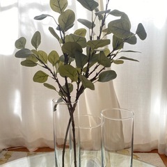 ★中古品★【IKEA】花瓶/フラワーベース、フェイクグリーンのセットの画像