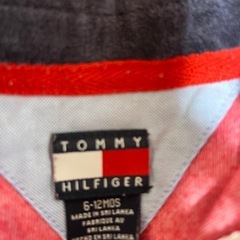 Tommy HILFIGER ロンパース　6-12の画像