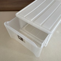 【差し上げます】ニトリ　衣類ケースの画像