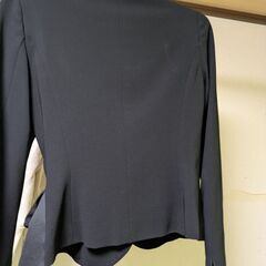 グランターブル　黒　フォーマルジャケット　リボンの画像