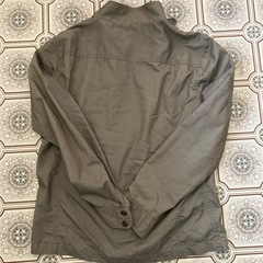 薄手ジャンバーの画像