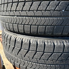 軽カー用スタッドレスタイヤの画像