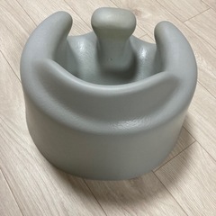 バンボ　グレー　テーブル付きの画像