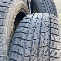 toyo 235-50-18 スタッドレスタイヤの画像