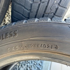 toyo 235-50-18 スタッドレスタイヤの画像