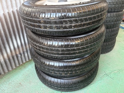 超激安‼️ダイハツ純正 ホイール付き新品タイヤ‼️ 2022年製造 145/80R13 