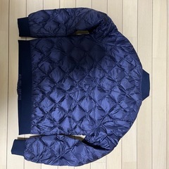 紺色美品ダウンジャケットの画像