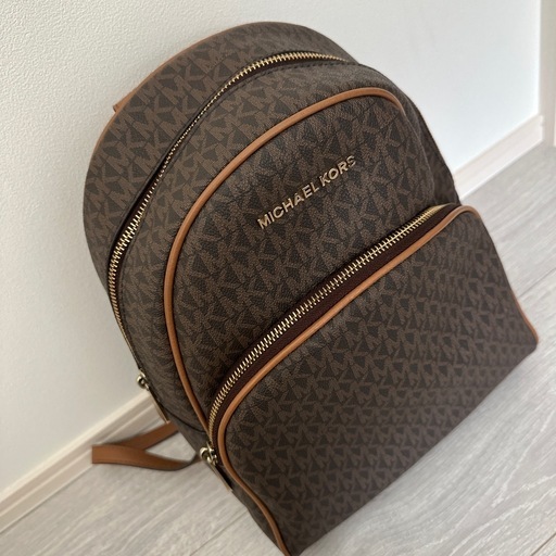 【正規品】?MICHEAL KORS マイケルコース ブラウンリュック