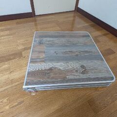 アウトドア折りたたみアルミテーブル　美品の画像