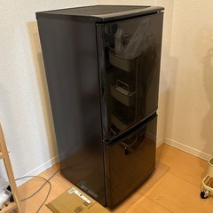 シャープ　冷蔵庫の画像