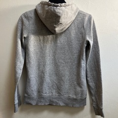 adidasNEOトレーナーの画像