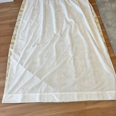 レース付きカーテンセットの画像