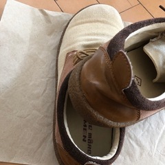 mare  mare MEN スリッポンの画像