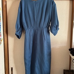 カシュクールネックウエストリボン結婚式ワンピース Sサイズの画像