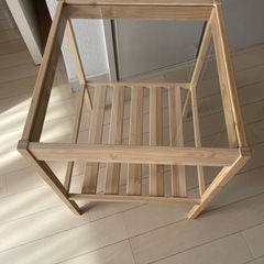 IKEA ネスナ　サイドテーブルの画像