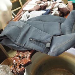 長靴、腰まで、用途不明の画像