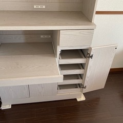 食器棚白　組み立て済　　の画像