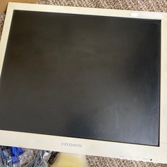 パソコン　ディスプレイの画像