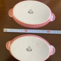 グラタン皿2枚の画像