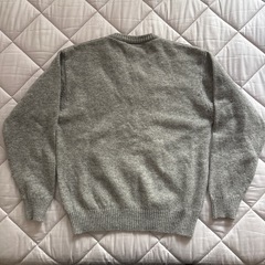 ✨美品 Lacoste 子供セーター グレー 130cmの画像