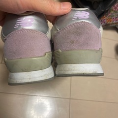 ニューバランス　子供用スニーカー　22cmの画像