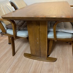 テーブルの画像