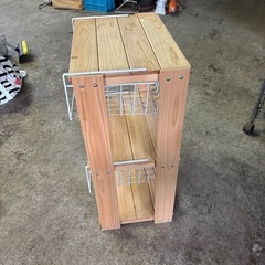 木製棚の画像