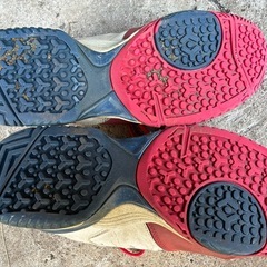 プリンス　ツアープロZZ-CGオムニクレー用テニスシューズ　中古27.5cmの画像