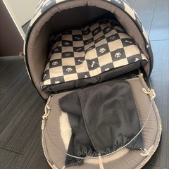 小型犬用　ドーム型べっベッドの画像