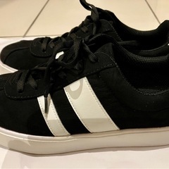 GU ライトソールスエードタッチスニーカーの画像