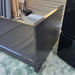 ベットフレームの画像