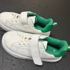 【試着のみ】西松屋キッズスニーカー19cmの画像