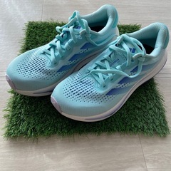 adidas スーパーノヴァ
ライズ　ランニングシューズ　 の画像