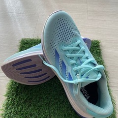 adidas スーパーノヴァ
ライズ　ランニングシューズ　 の画像