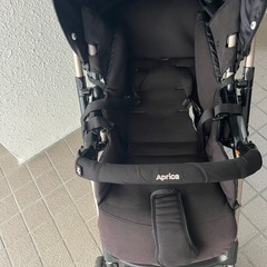 アップリカ　ベビーカー　両対面タイプ　の画像