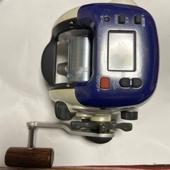 シマノ電動リールの画像