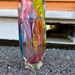 レインボーアート花瓶。の画像