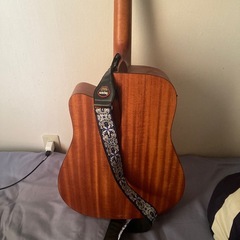アコースティックギターの画像