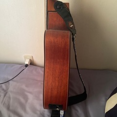 アコースティックギターの画像