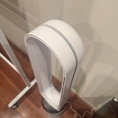 Dyson Purifier Cool 空気清浄ファン ホワイト／シルバー (TP07 WS)の画像