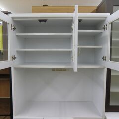 食器棚　高さ約180cmの画像